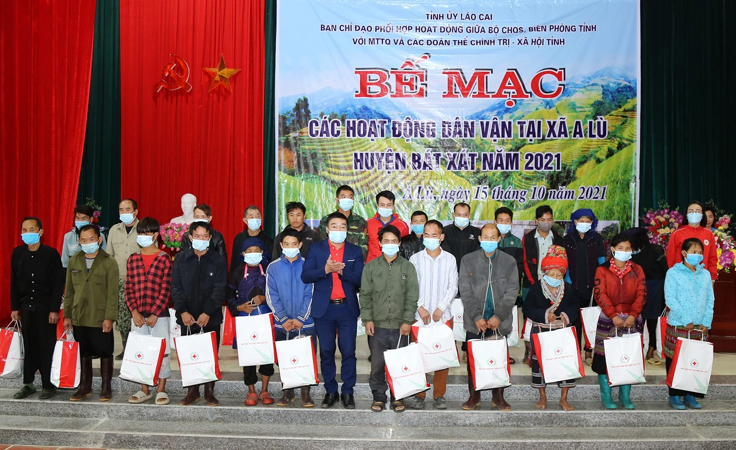 Sôi nổi các hoạt động dân vận ý nghĩa tại xã A Lù ảnh 13