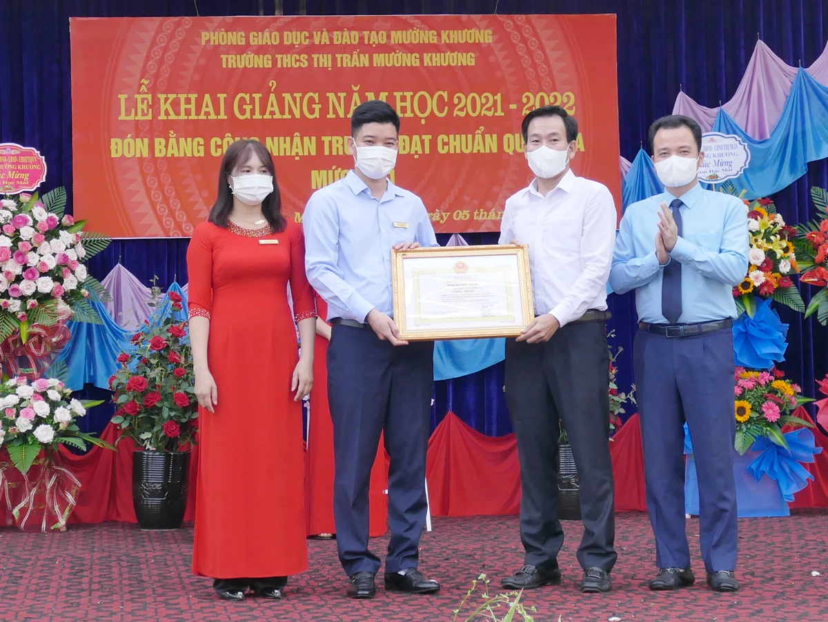 Lào Cai: Gần 228 nghìn học sinh dự Lễ khai giảng năm học mới ảnh 37