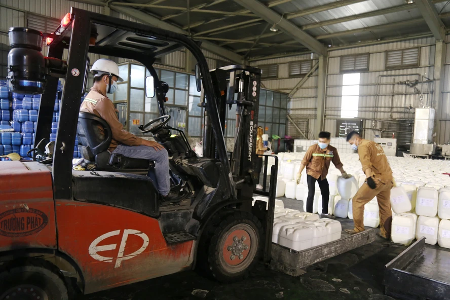 Tết Độc lập không nghỉ trên công trường, nhà máy, đơn vị ảnh 11
