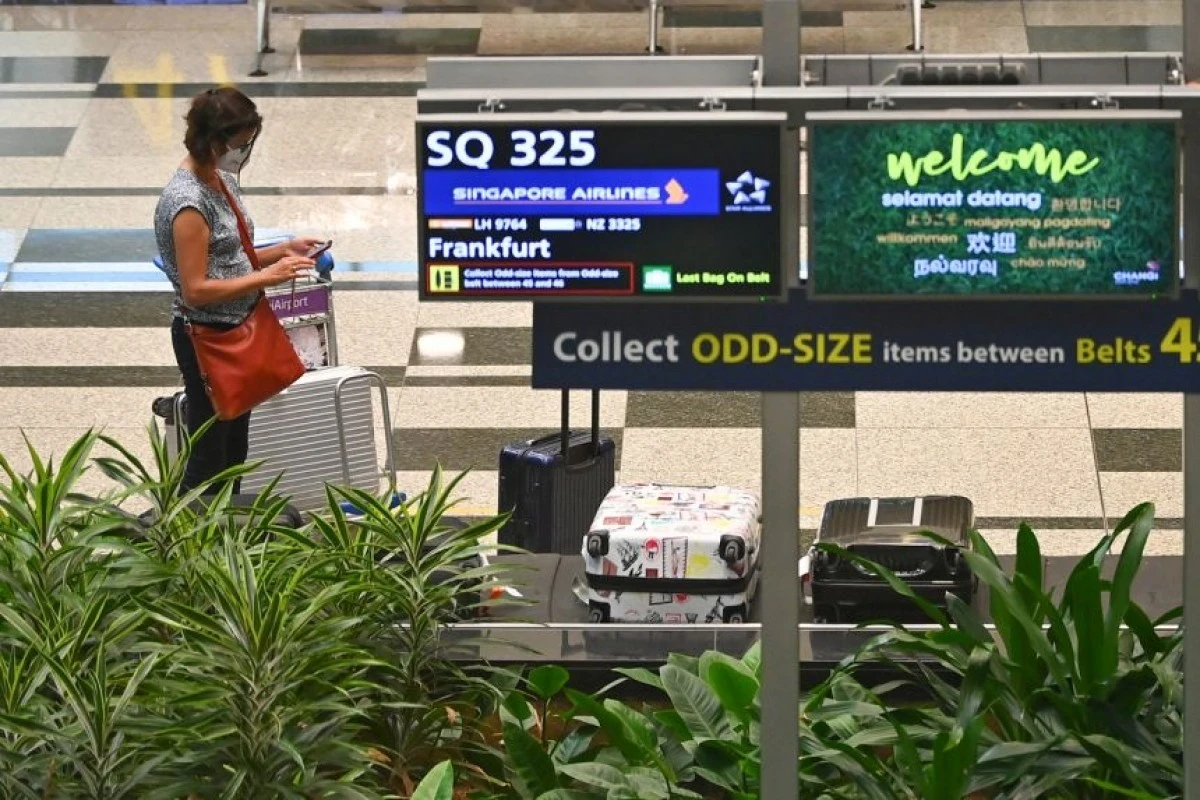 Đón 900 khách quốc tế, Singapore chỉ phát hiện 1 ca mắc Covid-19 ảnh 1