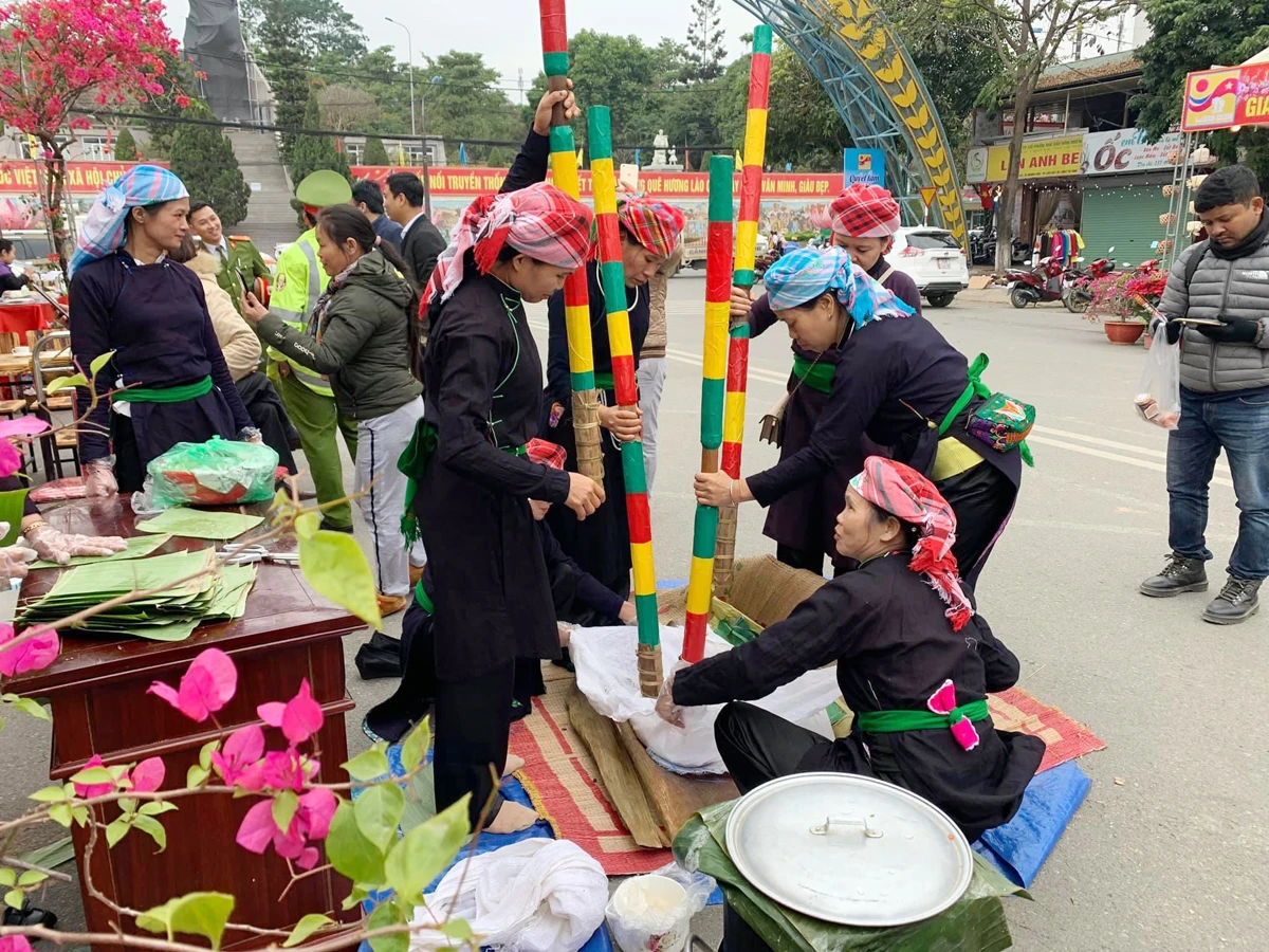 Lào Cai sẽ tổ chức Festival “Tinh hoa Tây Bắc – Hương sắc Lào Cai” cấp khu vực ảnh 1