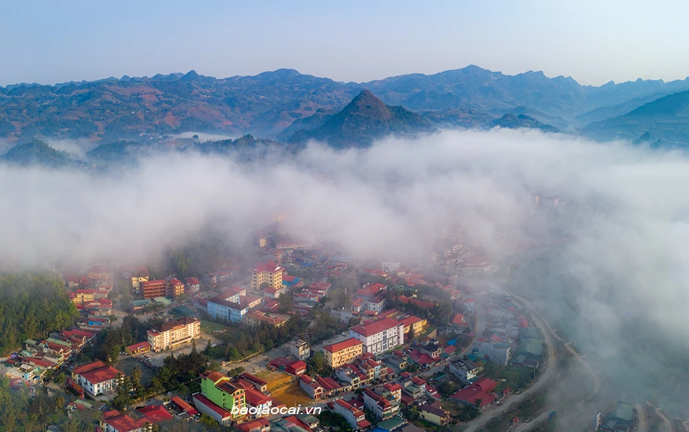 Bắc Hà huyền ảo trong mây ảnh 3