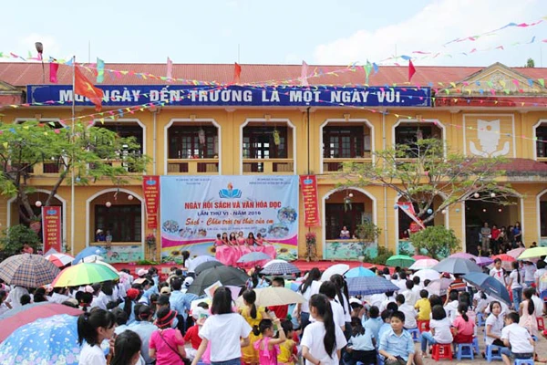 Hơn 1.000 người tham gia ngày hội.