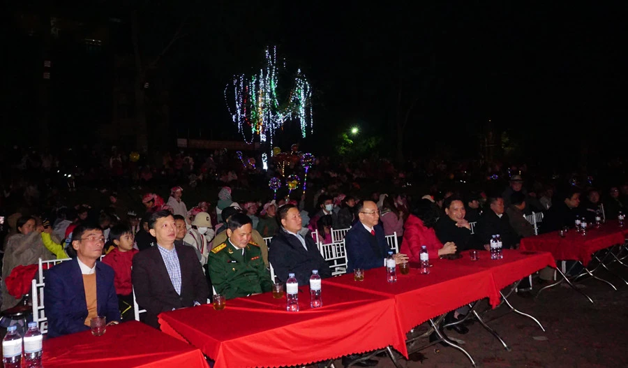 Tưng bừng chương trình nghệ thuật đón giao thừa Xuân Quý Mão 2023 ảnh 11