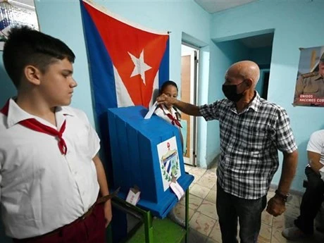 Cuba bắt đầu tiến hành cuộc bầu cử Quốc hội khóa mới ảnh 1