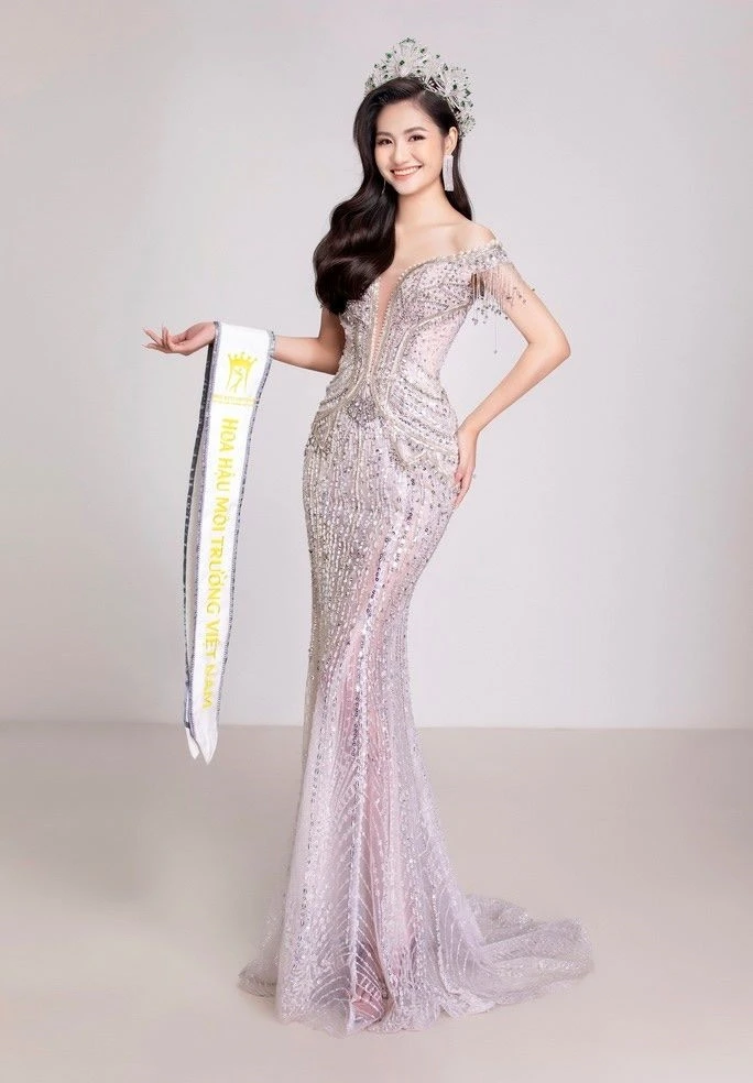 Đại diện Việt Nam Nguyễn Thanh Hà đăng quang Miss Eco International 2023 ảnh 3
