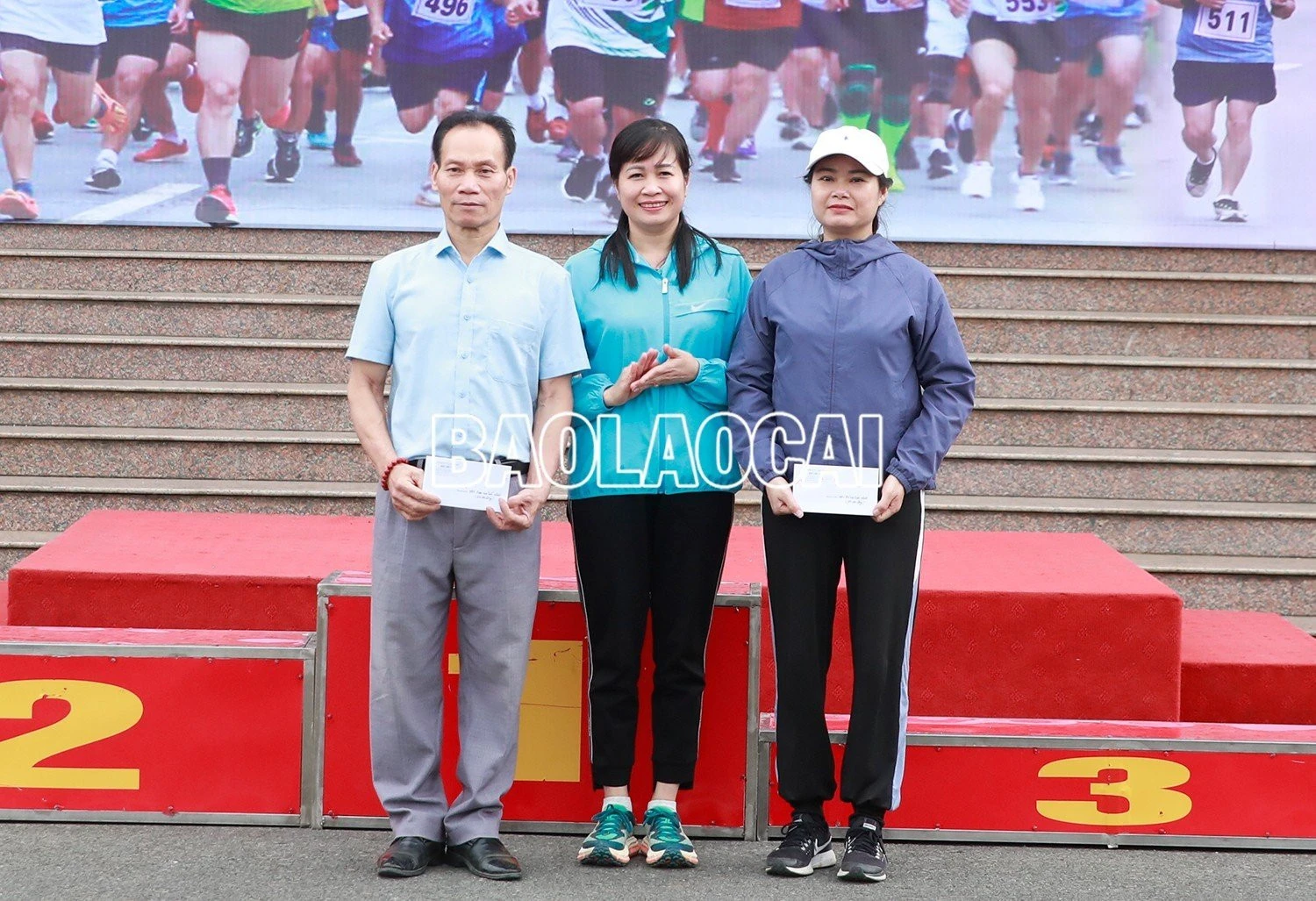 Đoàn Mường Khương bảo vệ thành công ngôi vô địch tại Giải Việt dã truyền thống Báo Lào Cai ảnh 3
