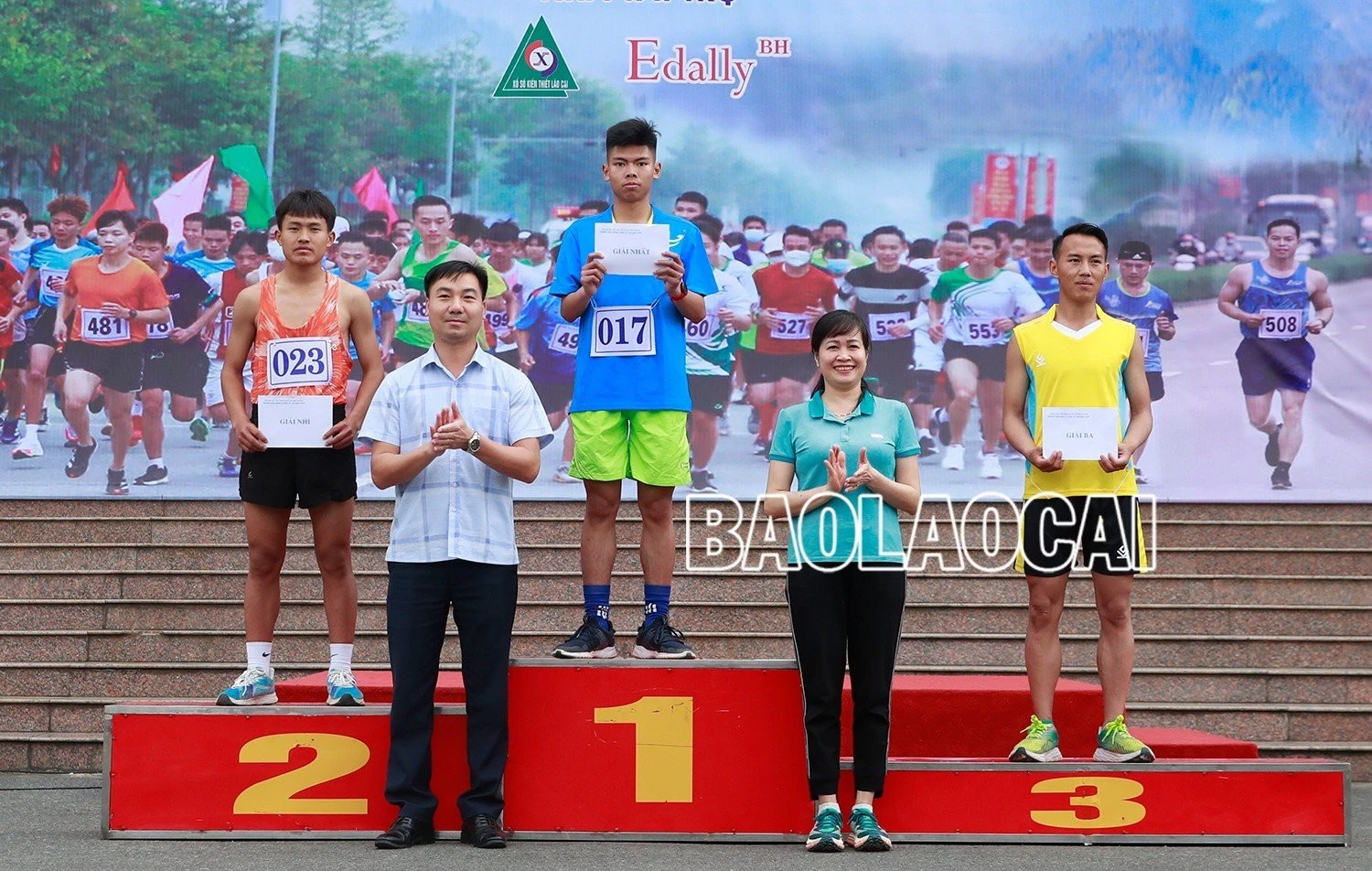 Đoàn Mường Khương bảo vệ thành công ngôi vô địch tại Giải Việt dã truyền thống Báo Lào Cai ảnh 5