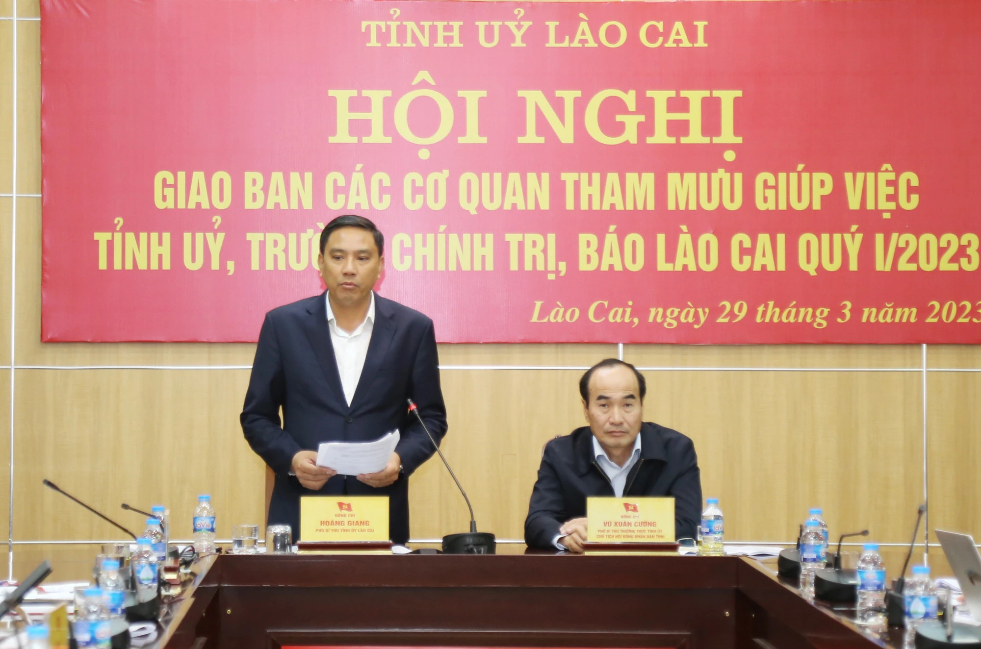 Tập trung triển khai tốt Nghị quyết 35 của Tỉnh ủy về thực hiện các nhiệm vụ chính trị năm 2023 ảnh 11