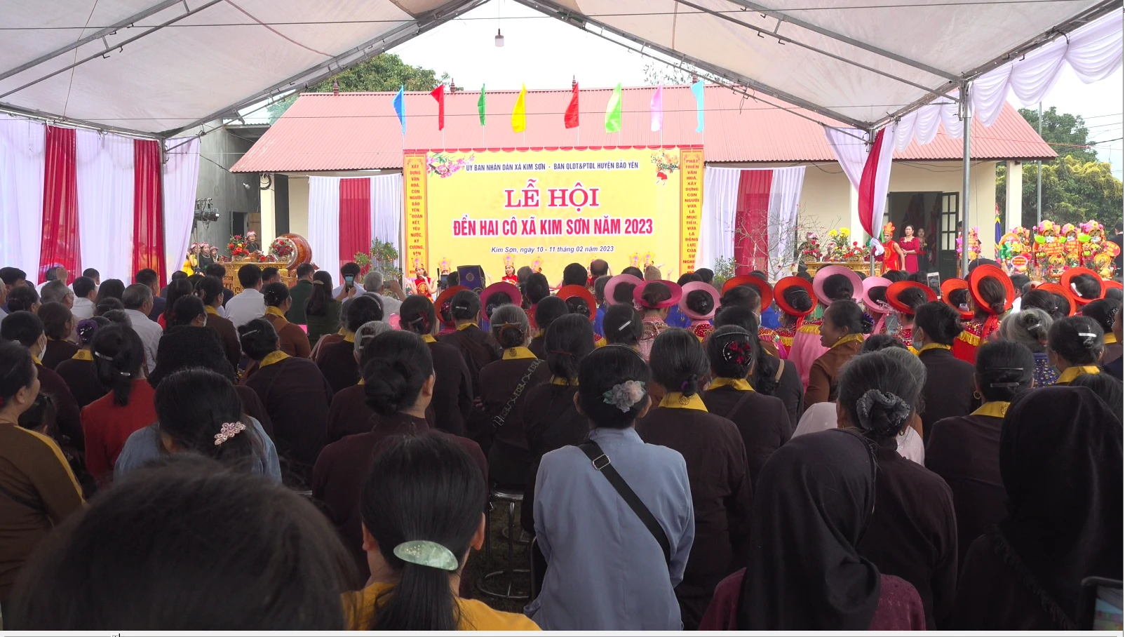 Quang cảnh Lễ hội đền Hai Cô xã Kim Sơn năm 2023.