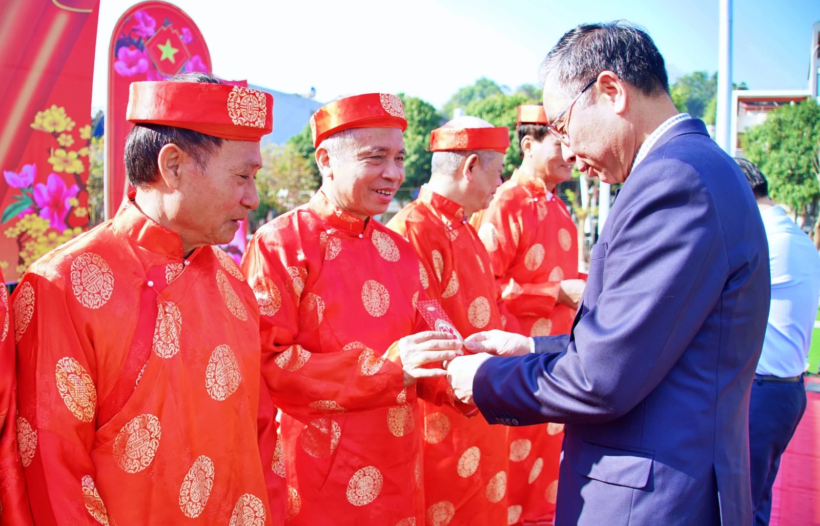 Thành phố Lào Cai tổ chức Ngày hội bảo vệ môi trường, thả giống phóng sinh ảnh 1