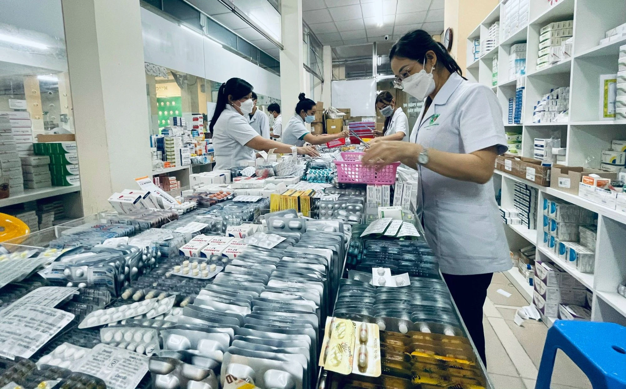 Những điểm mới quan trọng trong Nghị quyết 30/NQ-CP về mua sắm y tế ảnh 1