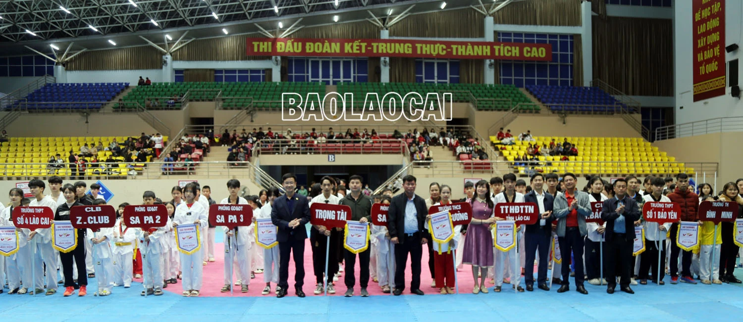Gần 300 vận động viên tham dự Giải Taekwondo các lứa tuổi trẻ tỉnh Lào Cai năm 2023 ảnh 3