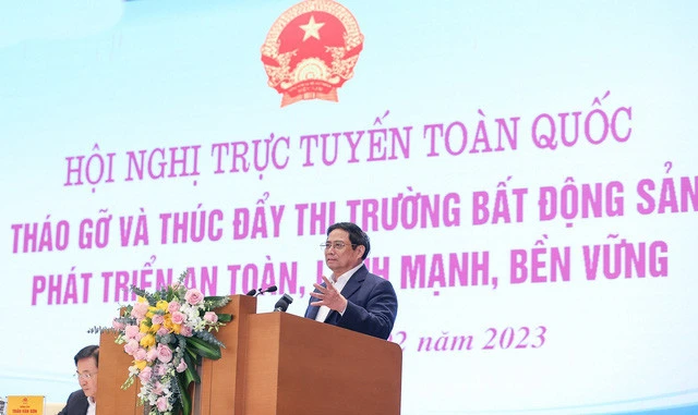 Doanh nghiệp bất động sản phải giải quyết các khó khăn do chính mình gây ra ảnh 2