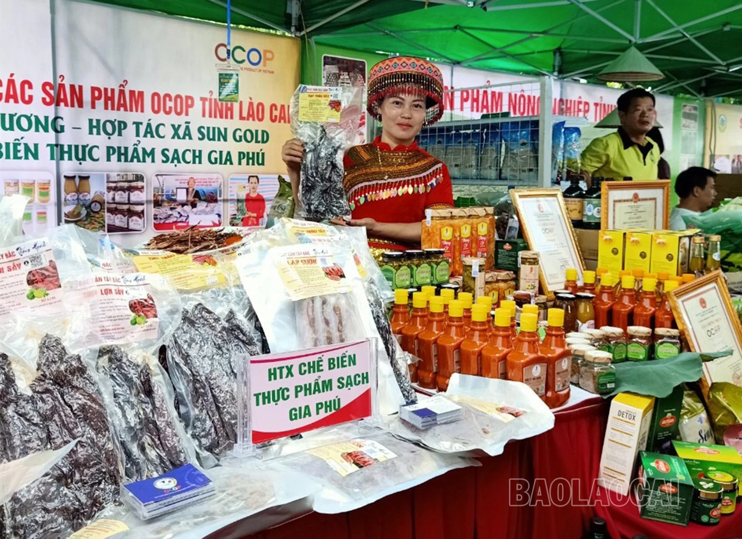 Sản phảm của hợp tác xã chế biến thực phẩm sạch Gia Phú được quảng bá trên các trang mạng