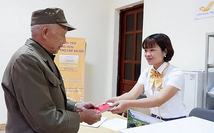 Đề xuất tăng trợ cấp hưu trí xã hội hàng tháng lên 500.000 đồng/tháng