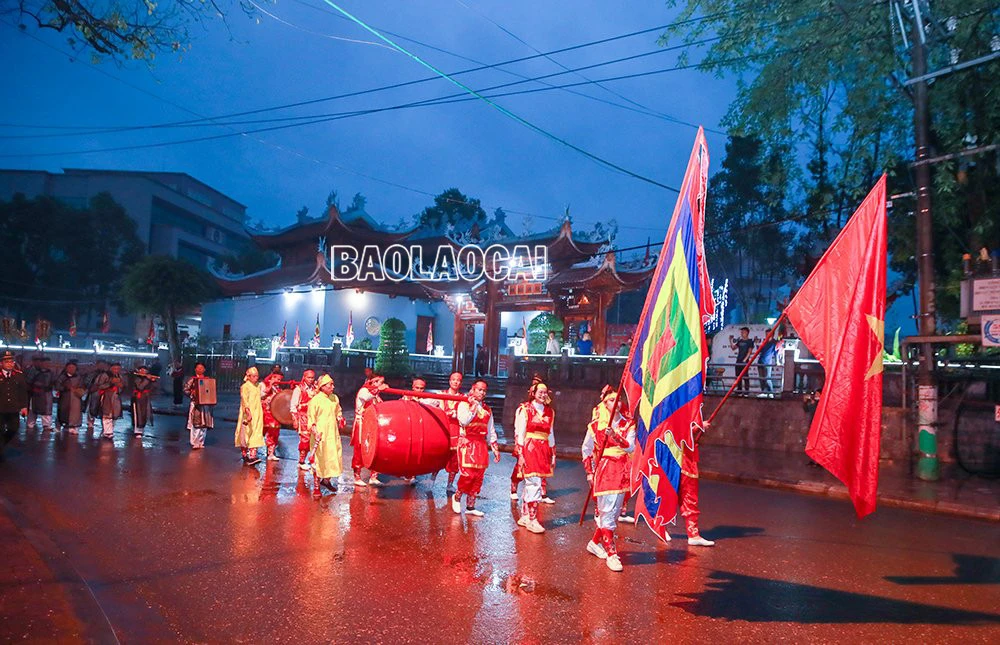Ấn tượng chương trình khai mạc Lễ hội đền Thượng Xuân Quý Mão 2023 ảnh 5
