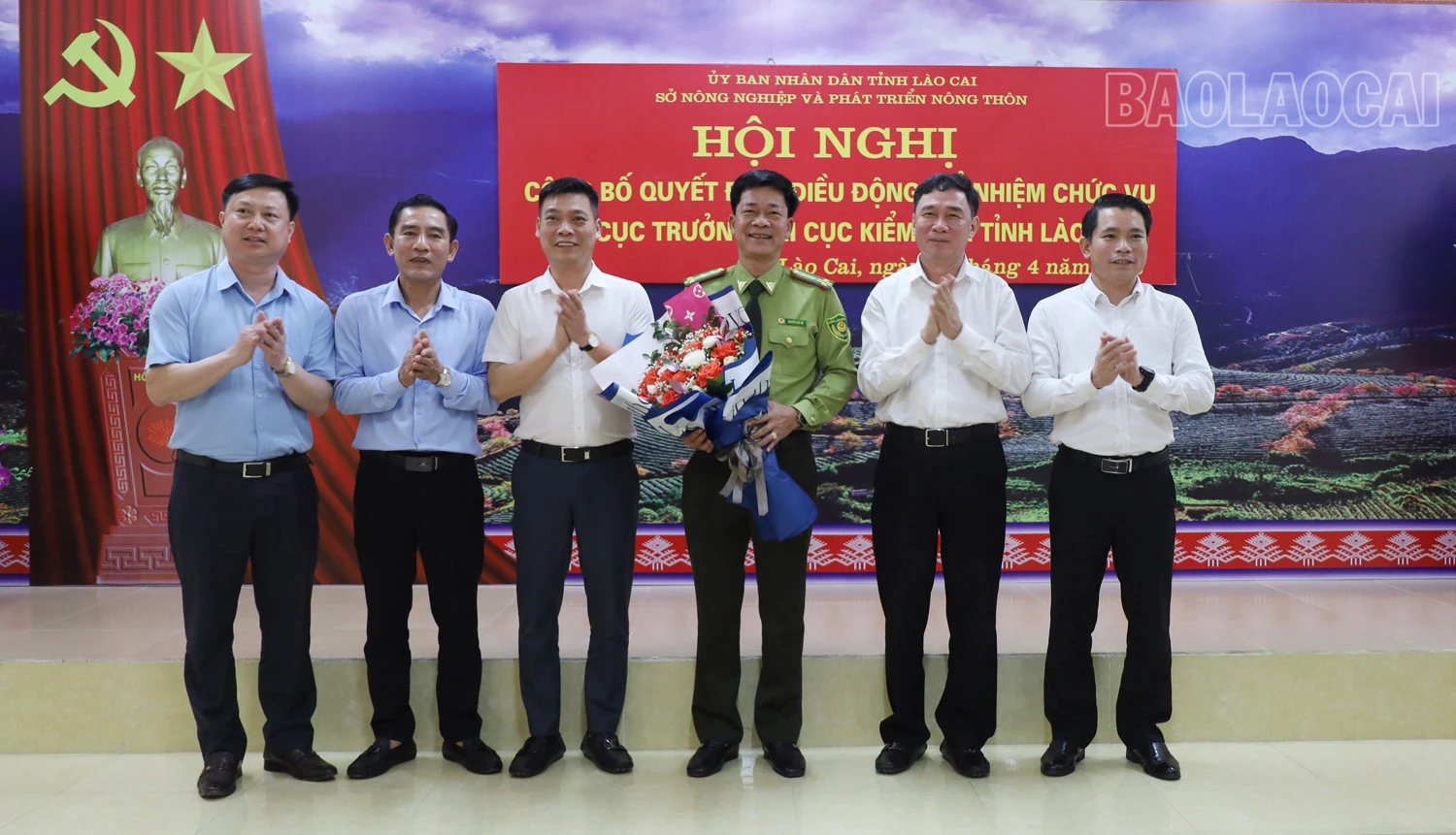 Công bố quyết định điều động, bổ nhiệm chức vụ Chi cục trưởng Chi cục Kiểm lâm ảnh 3