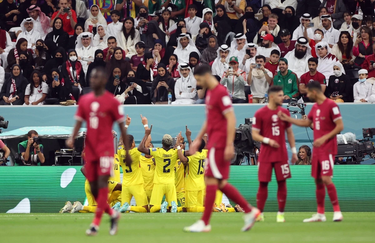 Đội tuyển Qatar có 90 phút thất vọng trong ngày khai mạc World Cup 2022.