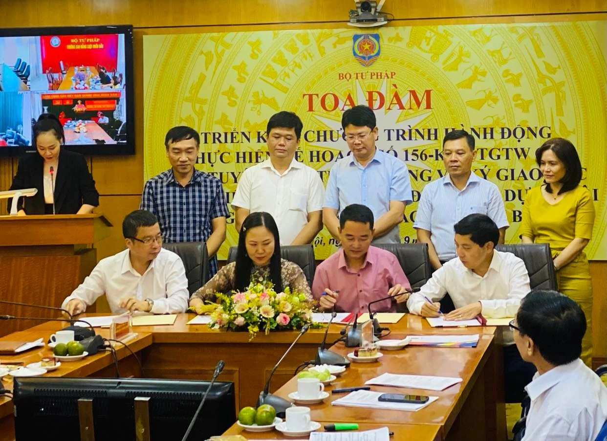 Kết quả xử lý tình trạng 'báo hoá' tạp chí, biểu hiện 'tư nhân hoá' báo chí ảnh 1