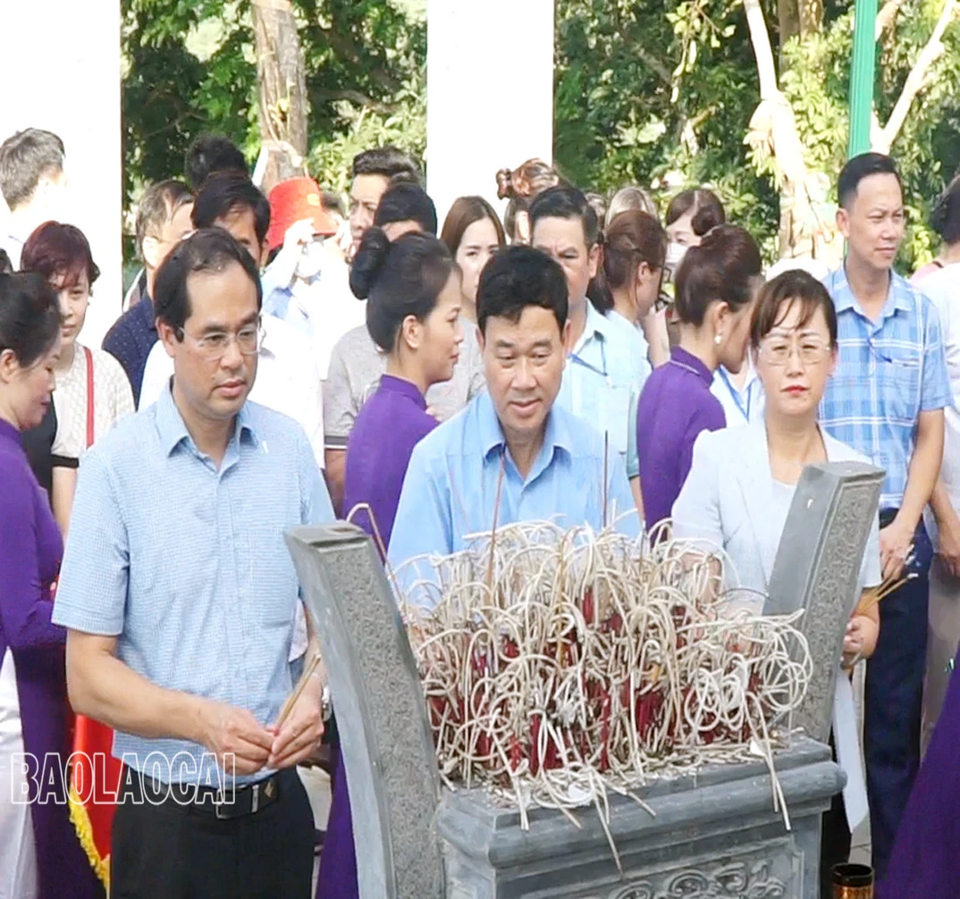 Khánh thành khu Lăng mộ Thần vệ quốc Hoàng Bảy ảnh 3