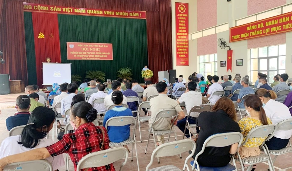 Quang cảnh hội nghị.