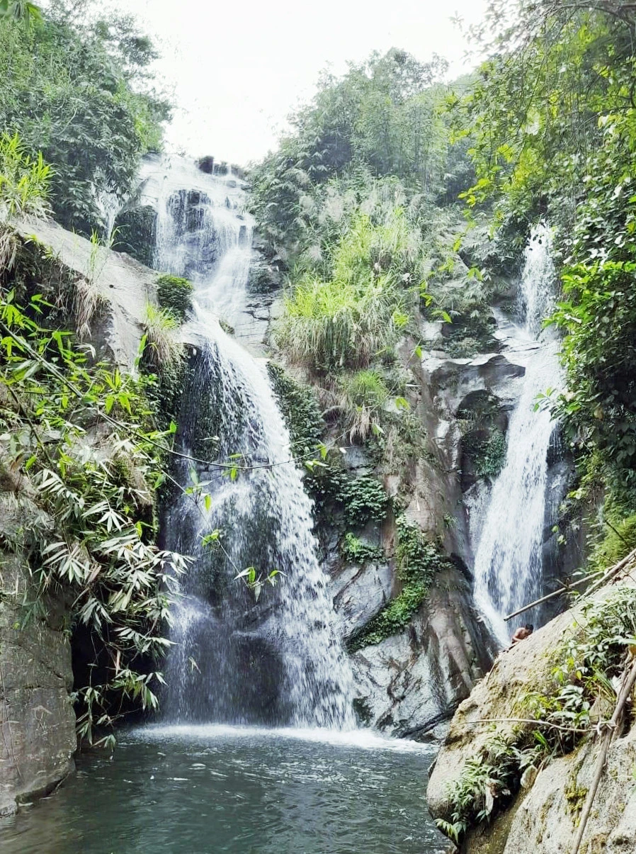 Thác bản Hốc.