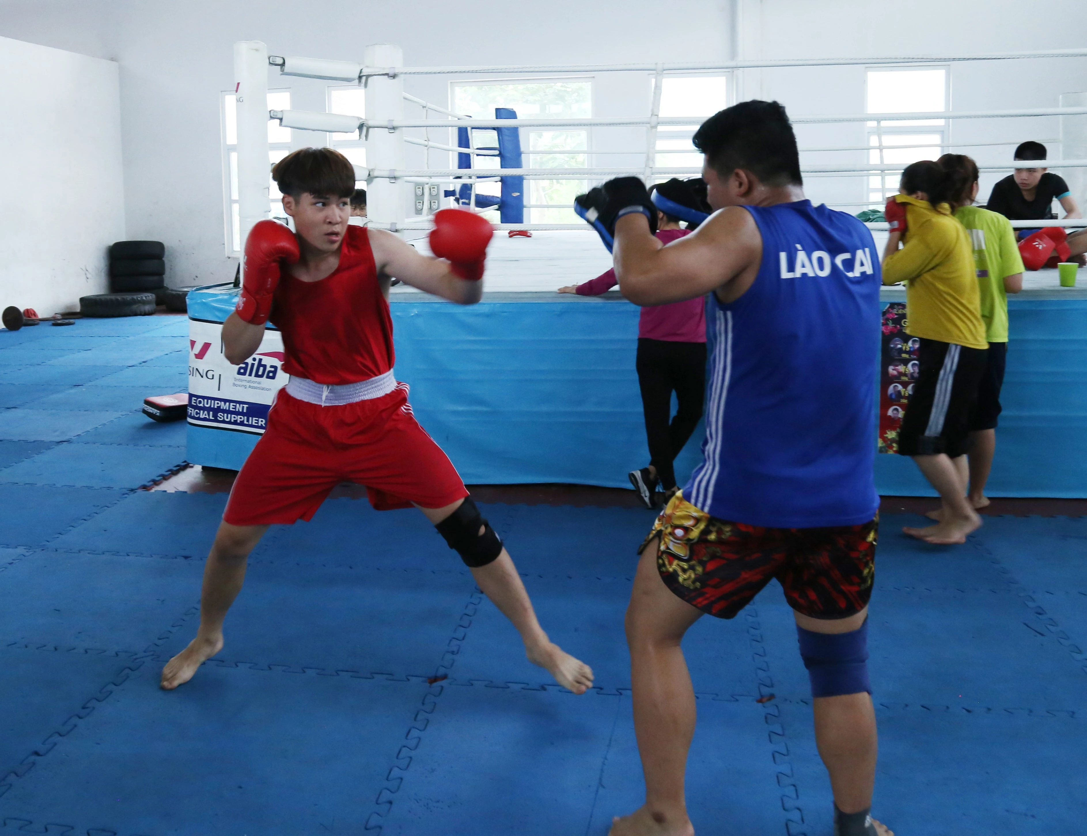 Mặc dù chịu tác động từ đại dịch Covid-19, nhưng công tác huấn luyện tại Trung tâm Huấn luyện và Thi đấu thể dục, thể thao tỉnh diễn ra liên tục, an toàn.