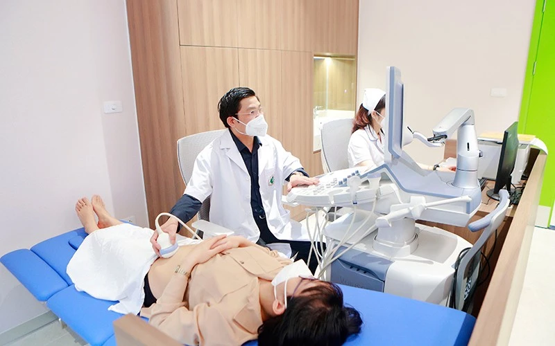 Hậu Covid-19 ở sản phụ: Đừng để có triệu chứng mới đi khám ảnh 1