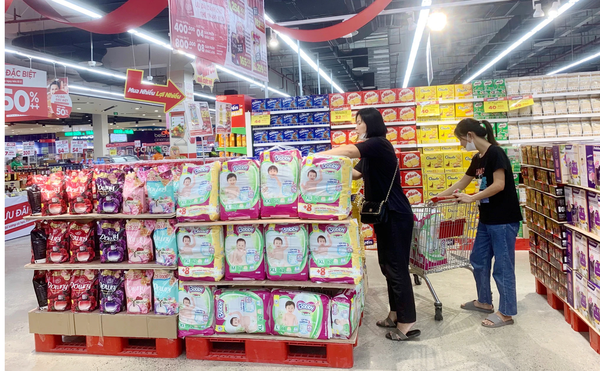 Xu hướng tiết kiệm trong gia đình trẻ ảnh 1
