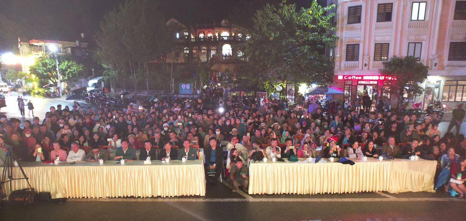 Khai mạc Festival Cao nguyên trắng Bắc Hà năm 2022 với chủ đề “Nghiêng say mùa đông” ảnh 7