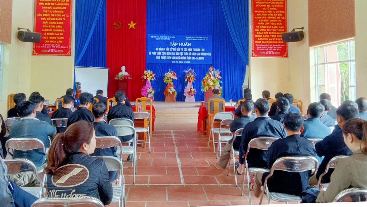 Quang cảnh lớp tập huấn.