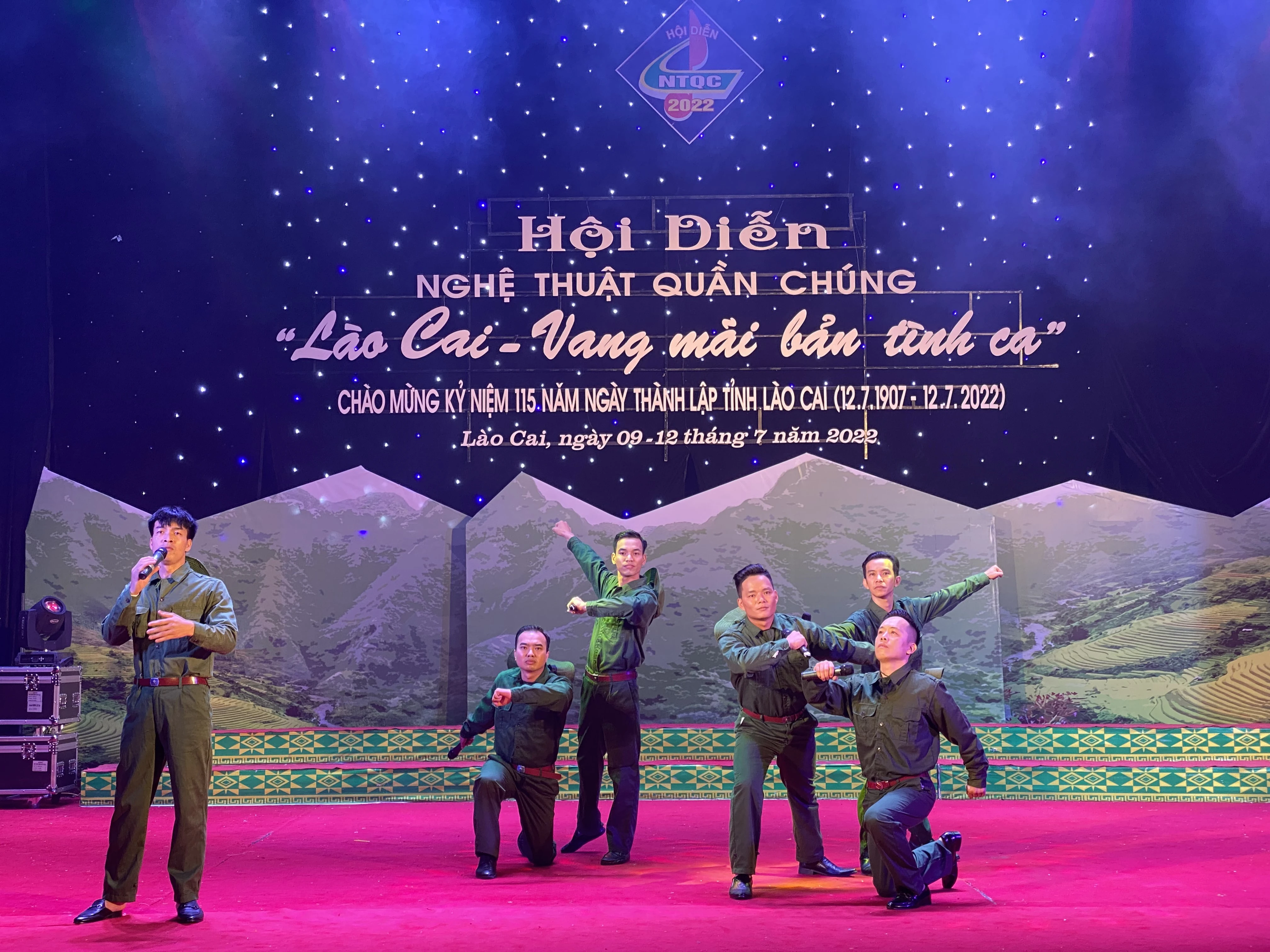 Khai mạc Hội diễn nghệ thuật quần chúng tỉnh Lào Cai năm 2022 ảnh 8