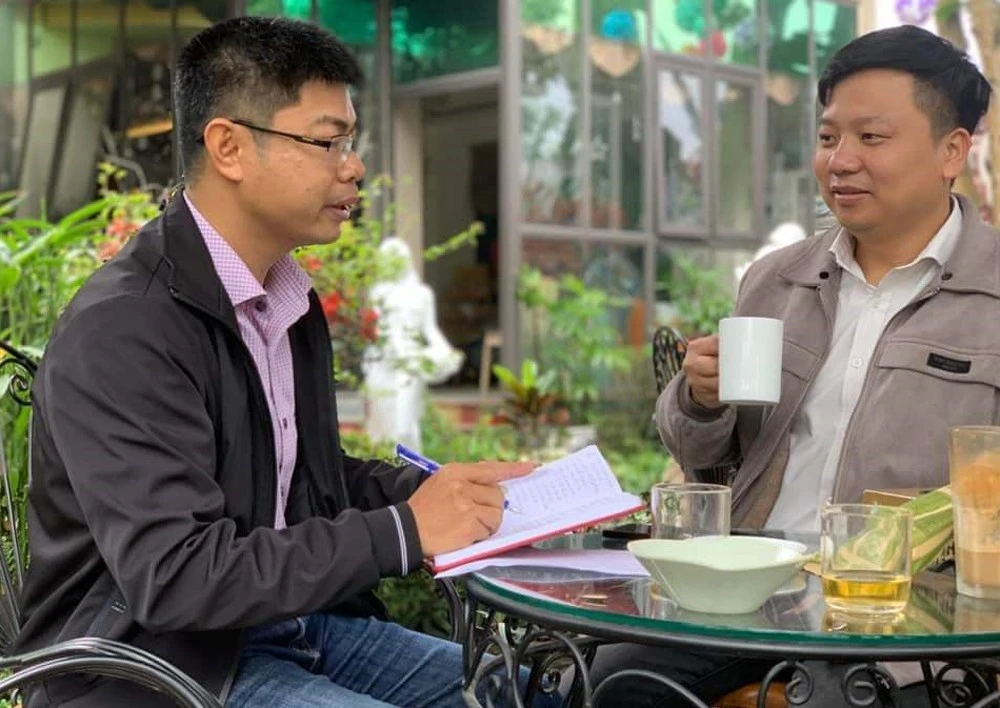Nhạc sỹ Xuân Quỳnh (phải ảnh) chia sẻ về niềm đam mê sáng tác âm nhạc.