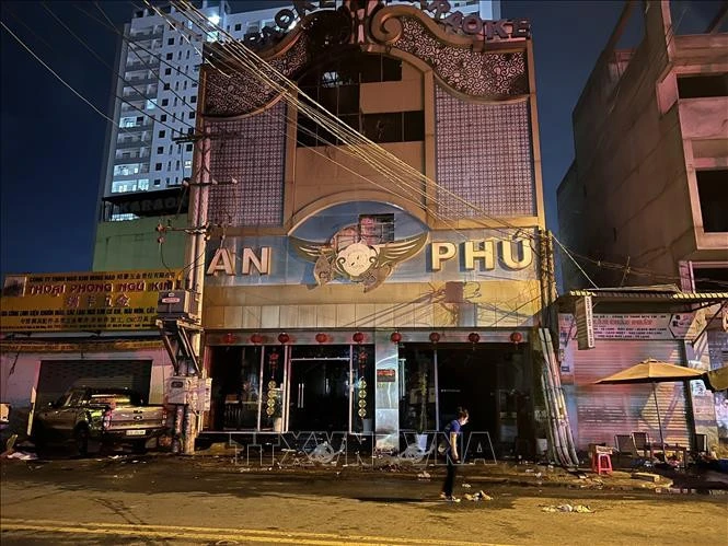 Vụ cháy khiến 32 người tử vong tại Bình Dương: Khởi tố, bắt tạm giam chủ quán karaoke An Phú ảnh 1