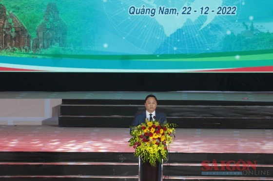 Ông Lê Trí Thanh, Chủ tịch UBND tỉnh Quảng Nam phát biểu.