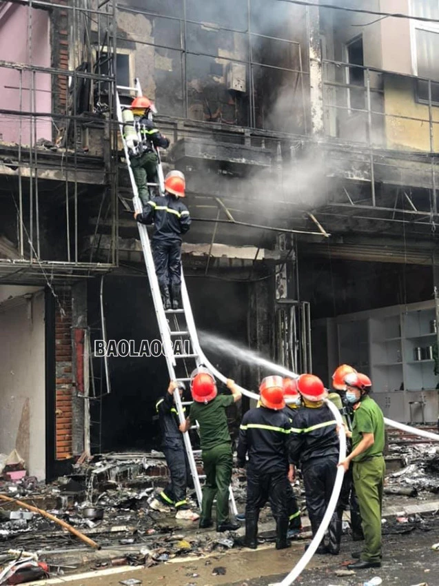 Chiến sỹ công an vì nhân dân phục vụ ảnh 8