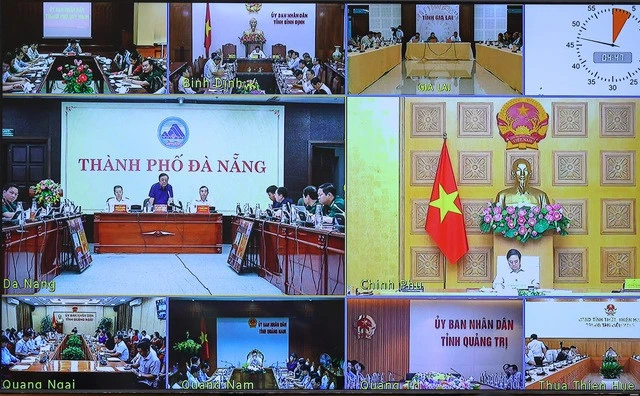 Từ điểm cầu thành phố Đà Nẵng, Bộ trưởng Bộ Nông nghiệp và Phát triển nông thôn Lê Minh Hoan cho biết chúng ta có thể tương đối yên tâm với công tác bảo đảm an toàn hồ đập.