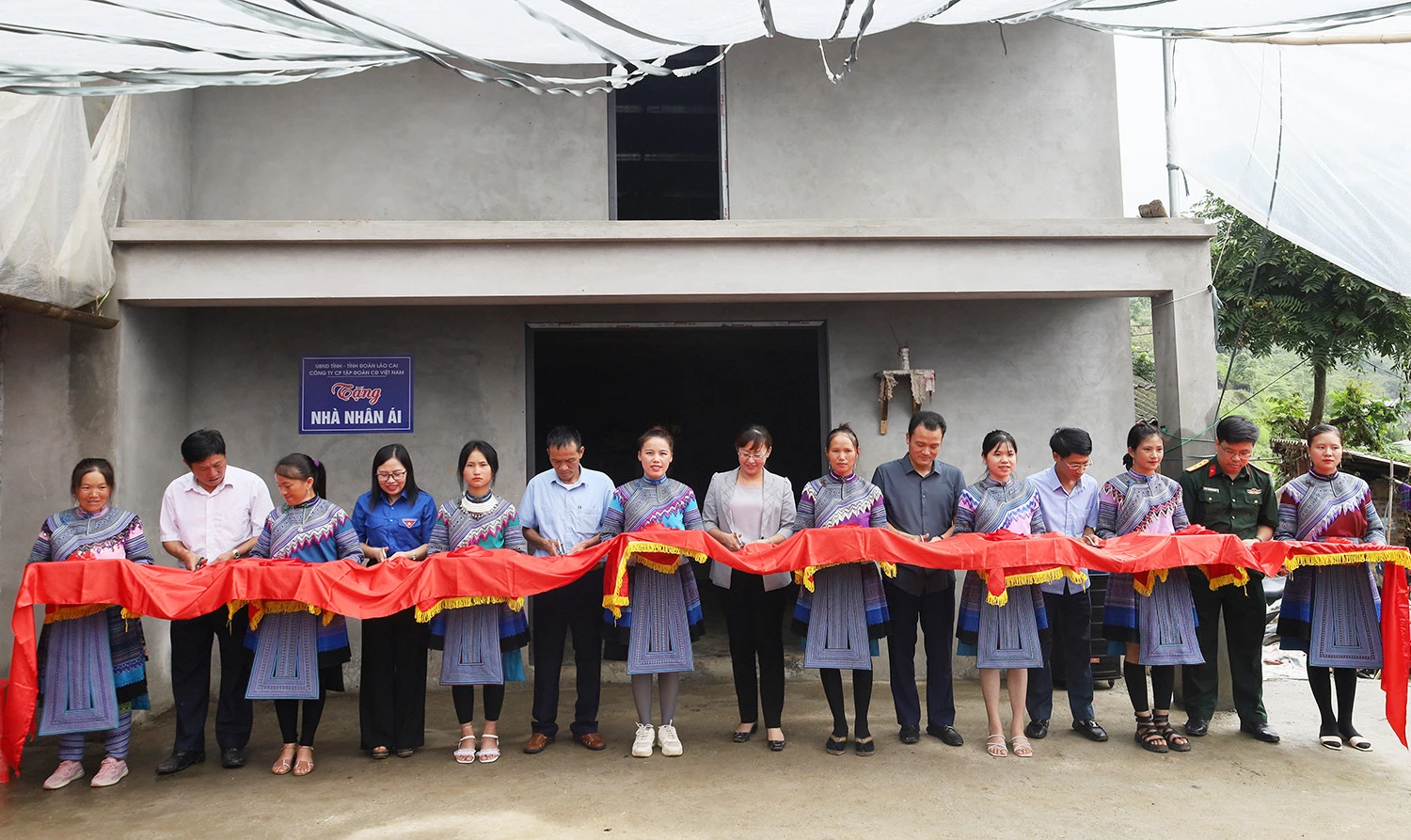 Nhiều hoạt động hướng về Dìn Chin nơi biên cương Tổ quốc ảnh 8