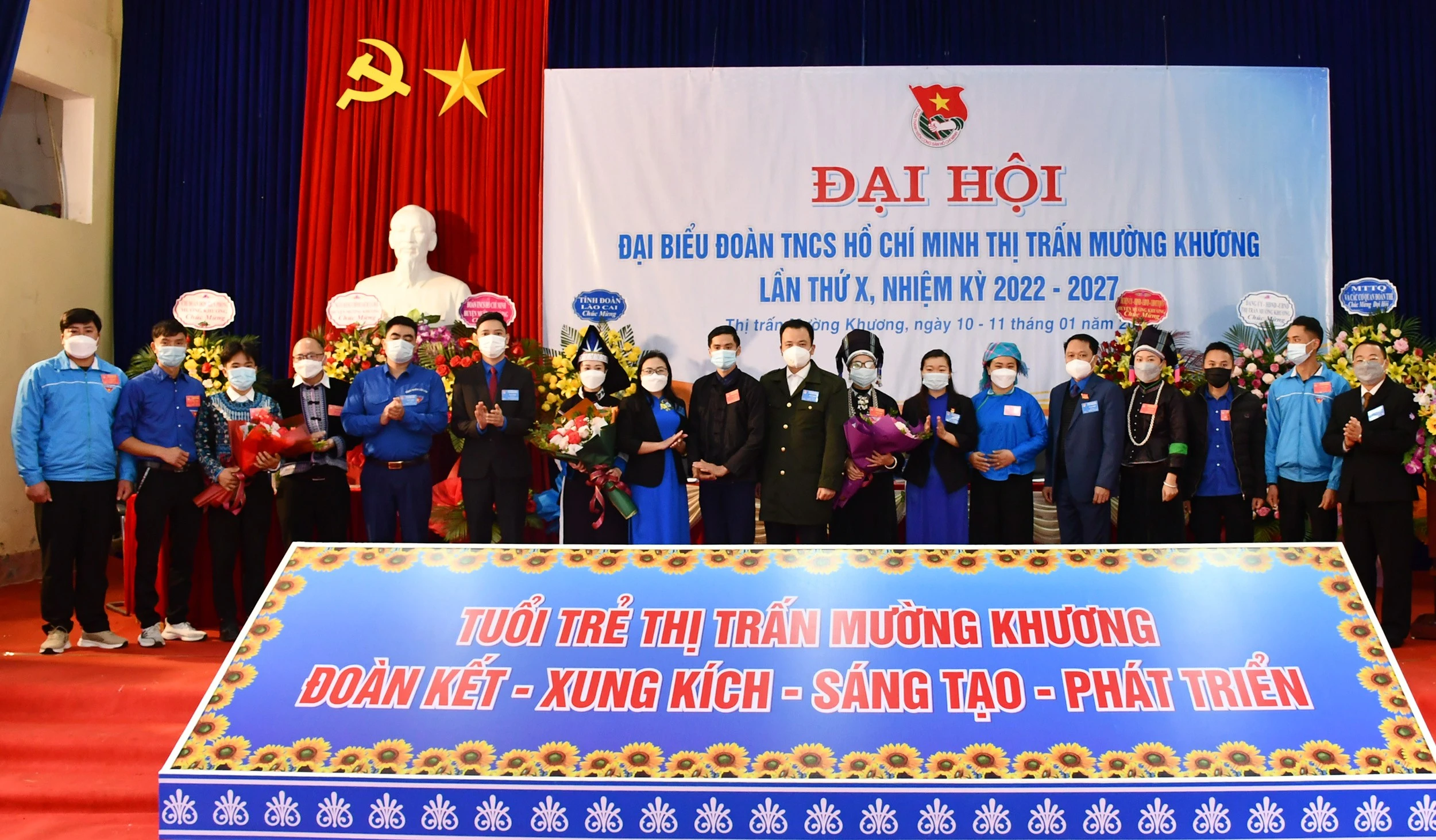 Ban Chấp hành Đoàn thanh niên thị trấn Mường Khương khóa X ra mắt đại hội.