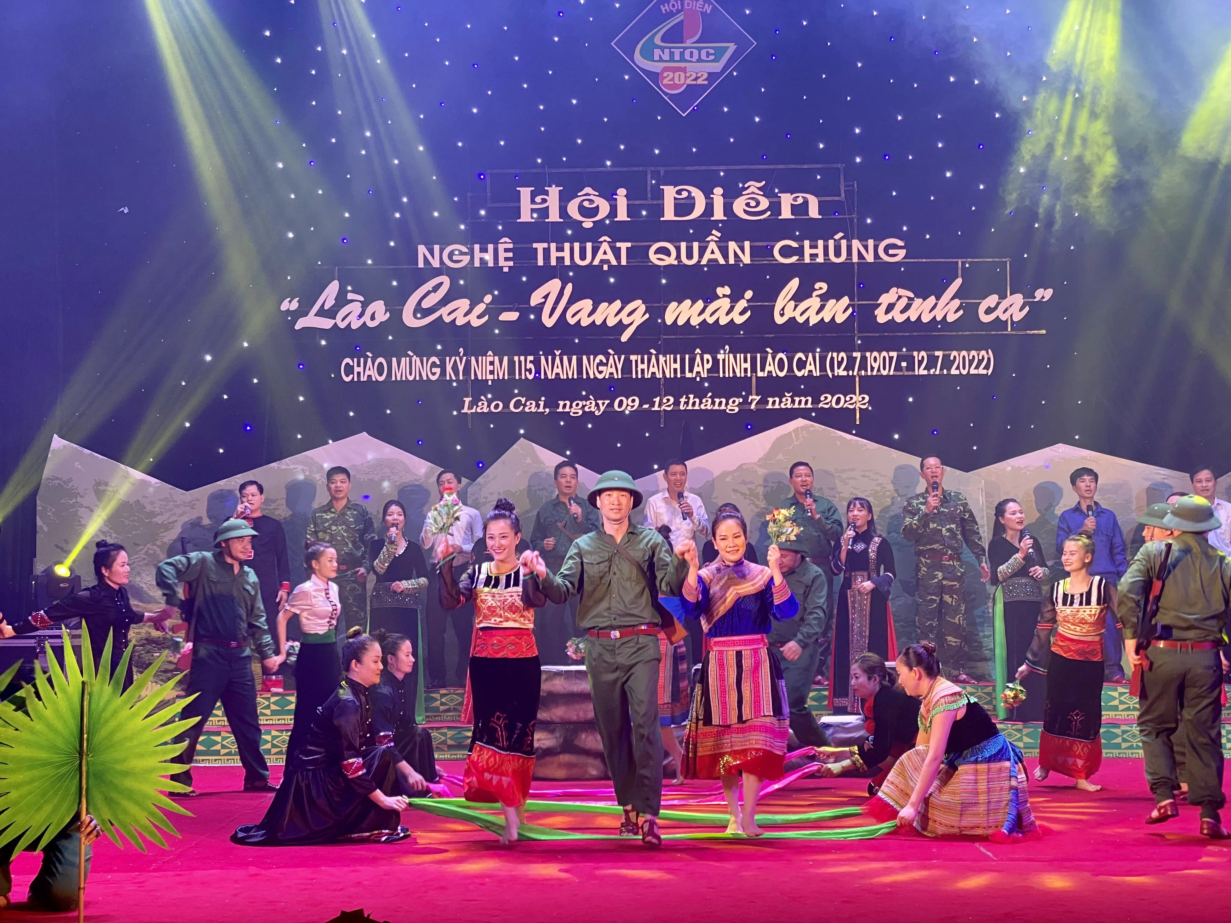 Khai mạc Hội diễn nghệ thuật quần chúng tỉnh Lào Cai năm 2022 ảnh 5