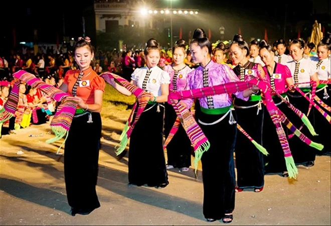 Rộng mở vòng xòe, nâng tầm di sản ảnh 2