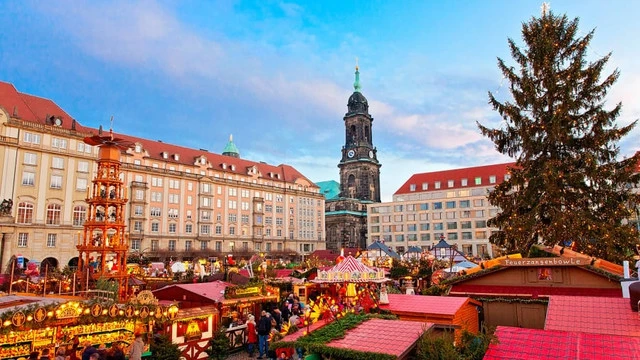 Khung cảnh Dresden mùa Giáng sinh.