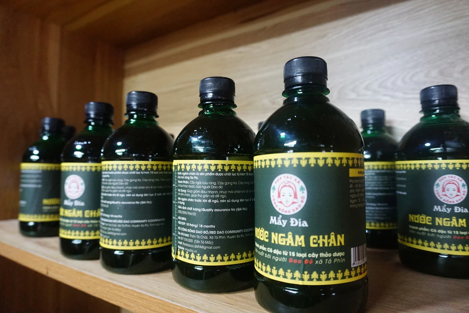 Một số sản phẩm dược liệu được du khách ưa thích.