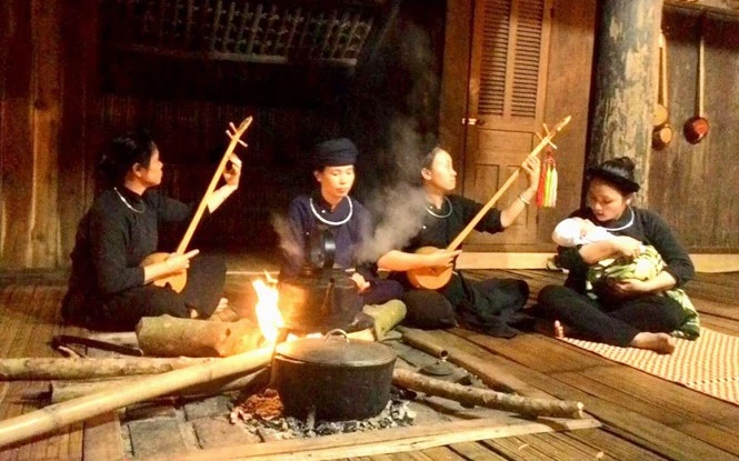 Bếp nhà sàn của mẹ ảnh 1