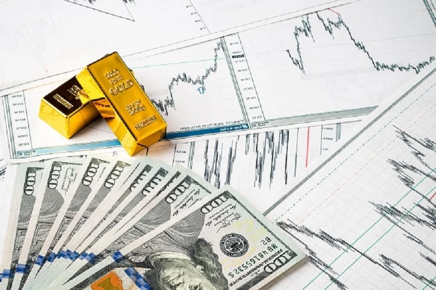 Giá vàng thế giới rạng sáng hôm nay bật tăng nhờ sự suy yếu của đồng USD.