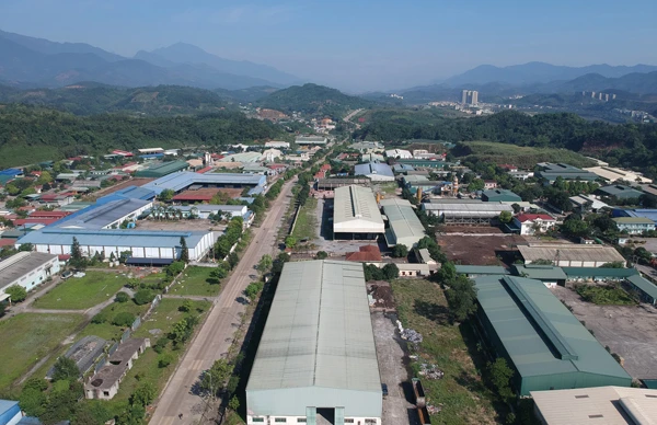 Lào Cai nỗ lực cải thiện môi trường đầu tư, thu hút doanh nghiệp.