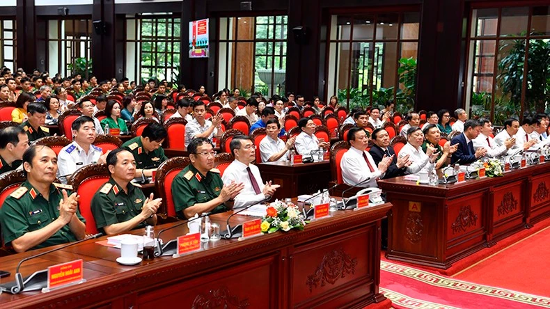 Quang cảnh tại lễ ra mắt sách của Tổng Bí thư.