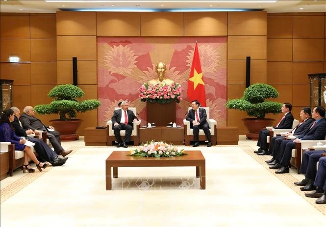 Quang cảnh buổi tiếp.