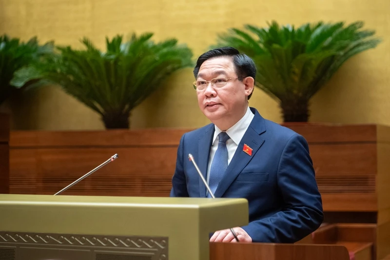 Chủ tịch Quốc hội Vương Đình Huệ phát biểu bế mạc Kỳ họp (Ảnh: Phạm Thắng)